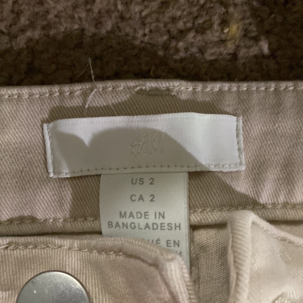 H&M - Picture 2 of 2